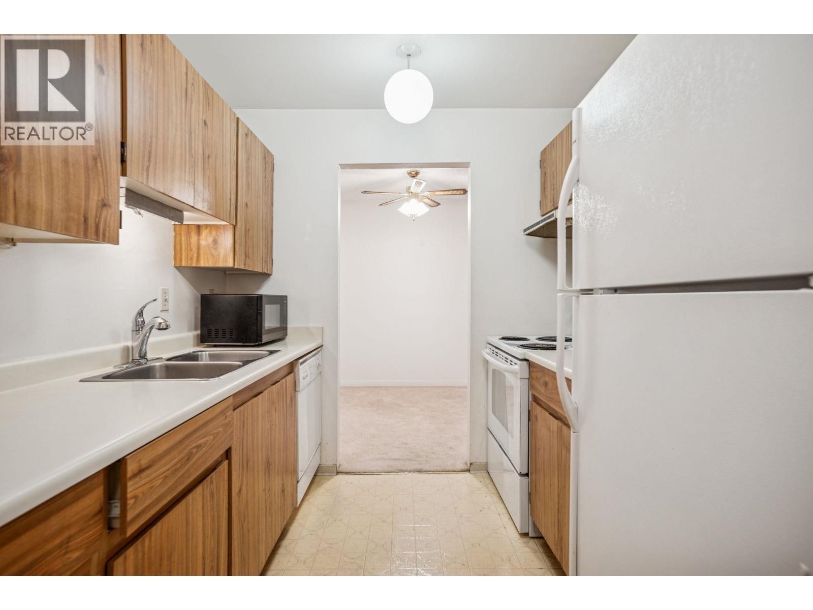 249 7471 Minoru Boulevard, Richmond, British Columbia  V6Y 1Z3 - Photo 11 - R3127019
