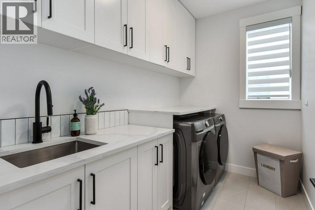 3010 26a Street Sw, Calgary, Alberta  T3E 2E1 - Photo 27 - A2307163