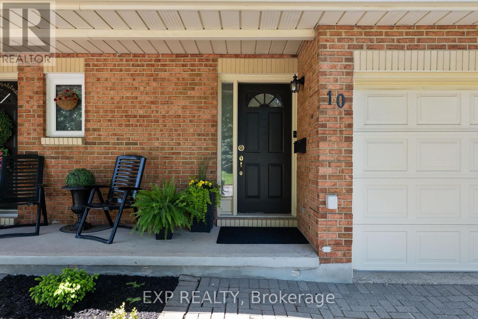 10 - 5150 Dorchester Road, Niagara Falls, Ontario L2E 7H2 - Photo 2 - X13164006