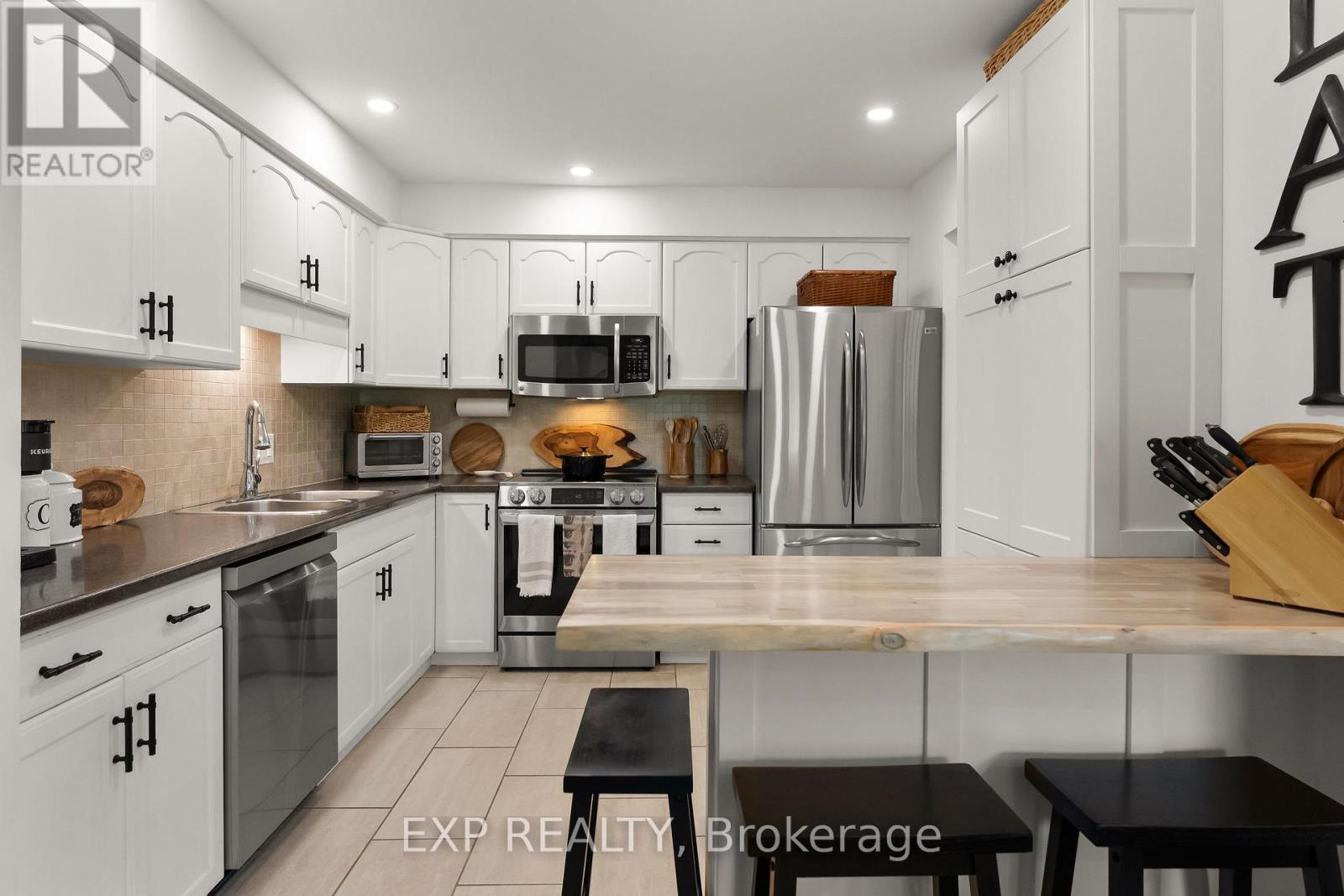 10 - 5150 Dorchester Road, Niagara Falls, Ontario L2E 7H2 - Photo 9 - X13164006