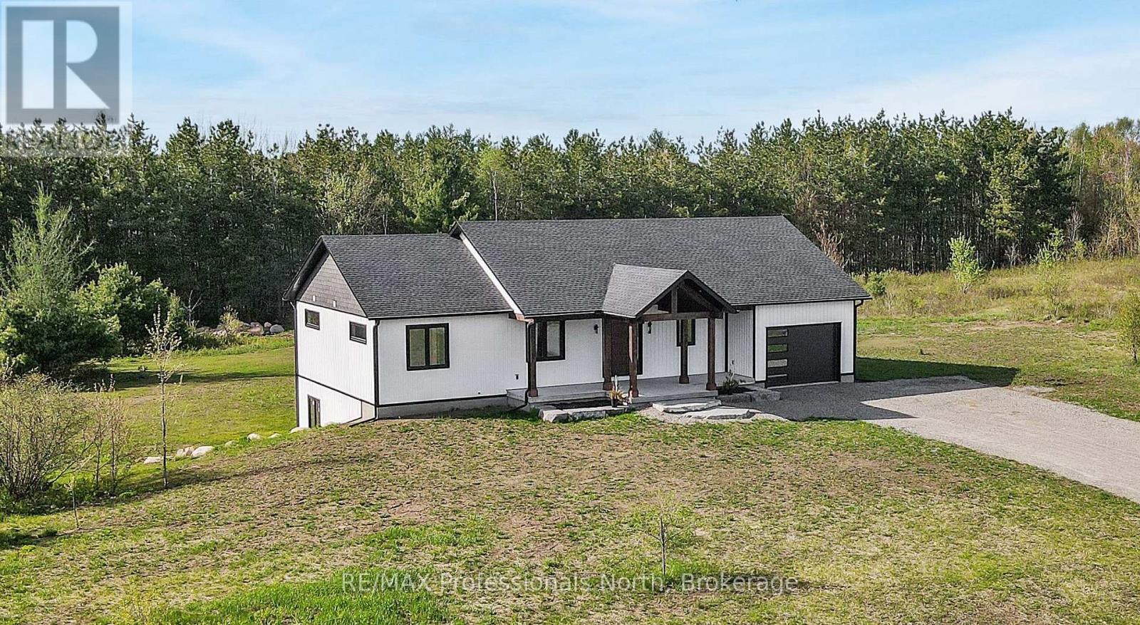 1058 PIPER GLEN ROAD, Minden Hills, Ontario