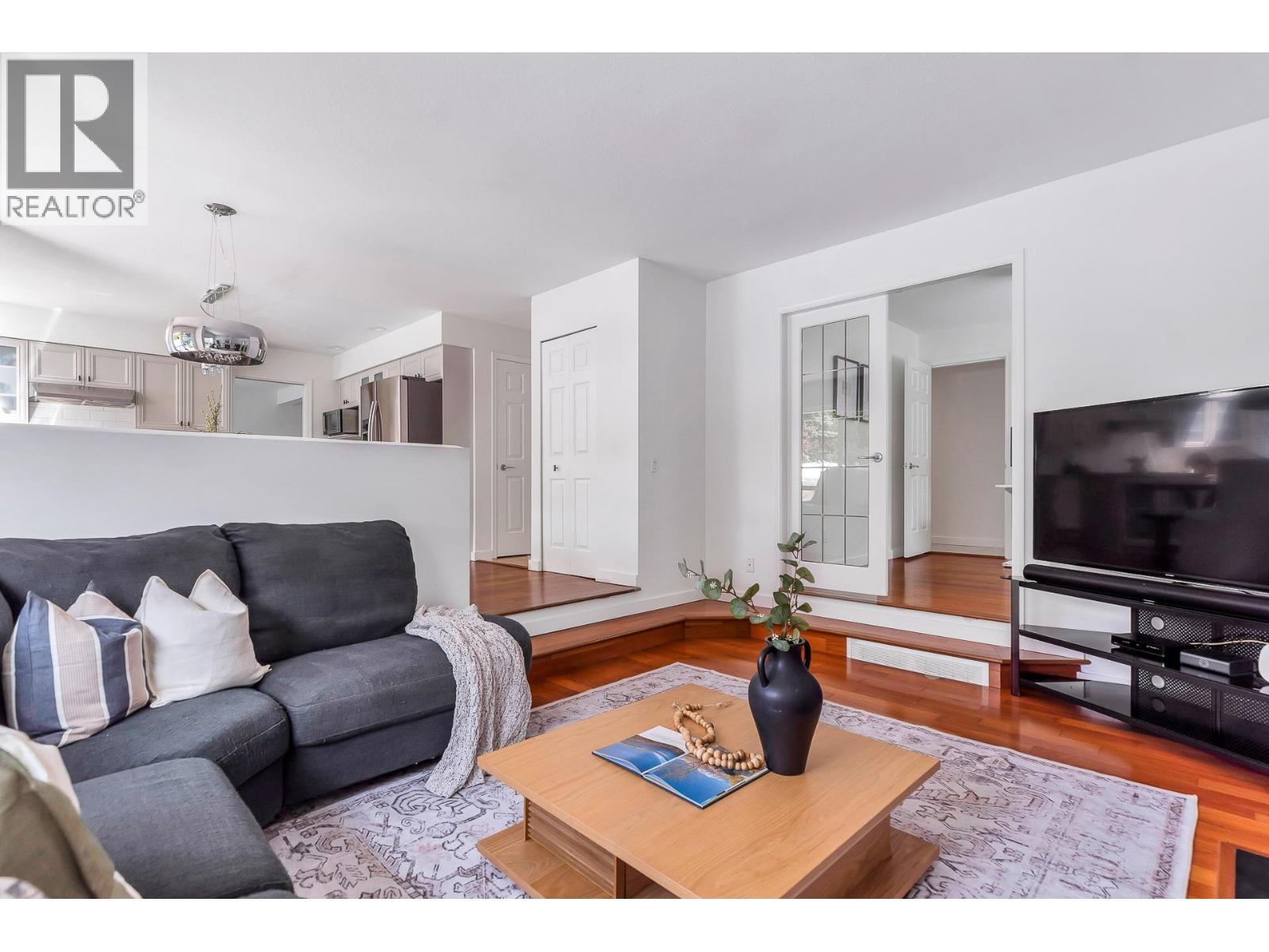 2021 Rufus Drive, North Vancouver, British Columbia  V7J 2N2 - Photo 14 - R3127032