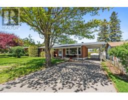 1131 DEER PARK ROAD, Ottawa, Ontario