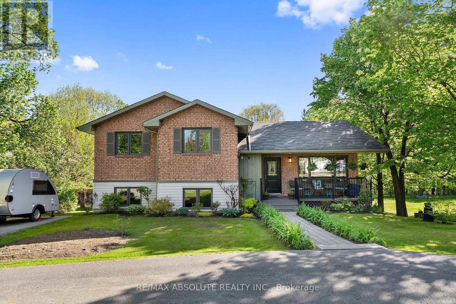 864 CENTRE STREET, McNab/Braeside, Ontario