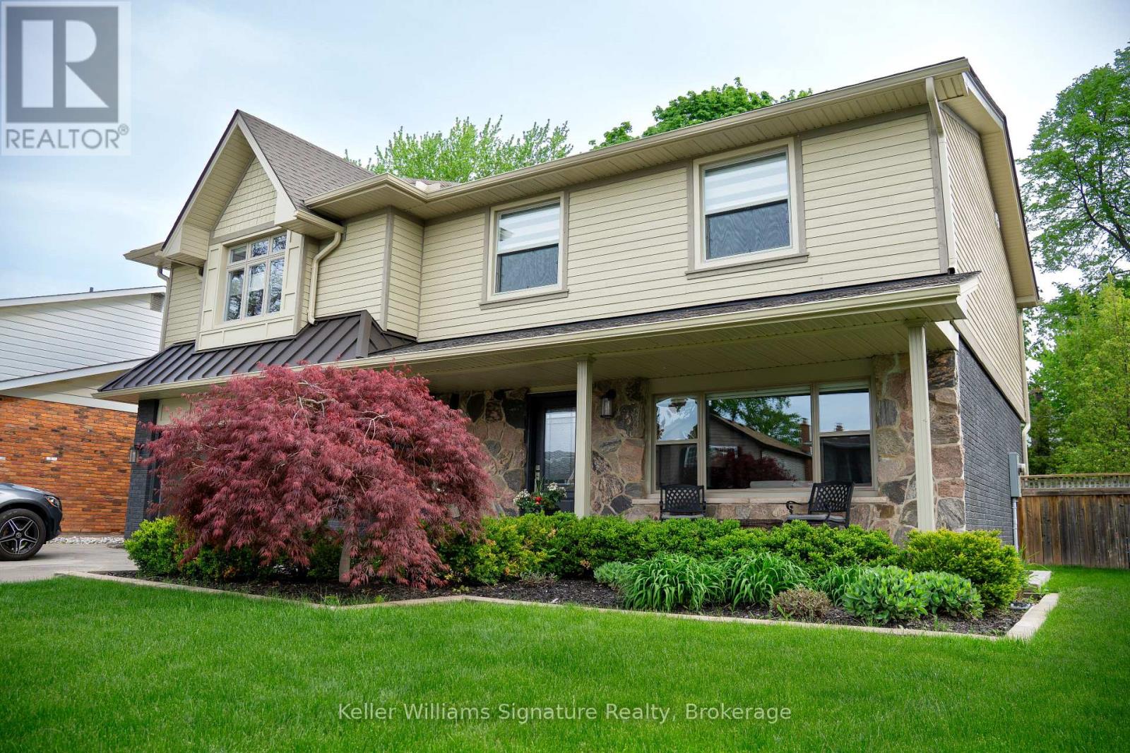503 Wicklow Road, Burlington, Ontario  L7L 2J1 - Photo 3 - W13164662