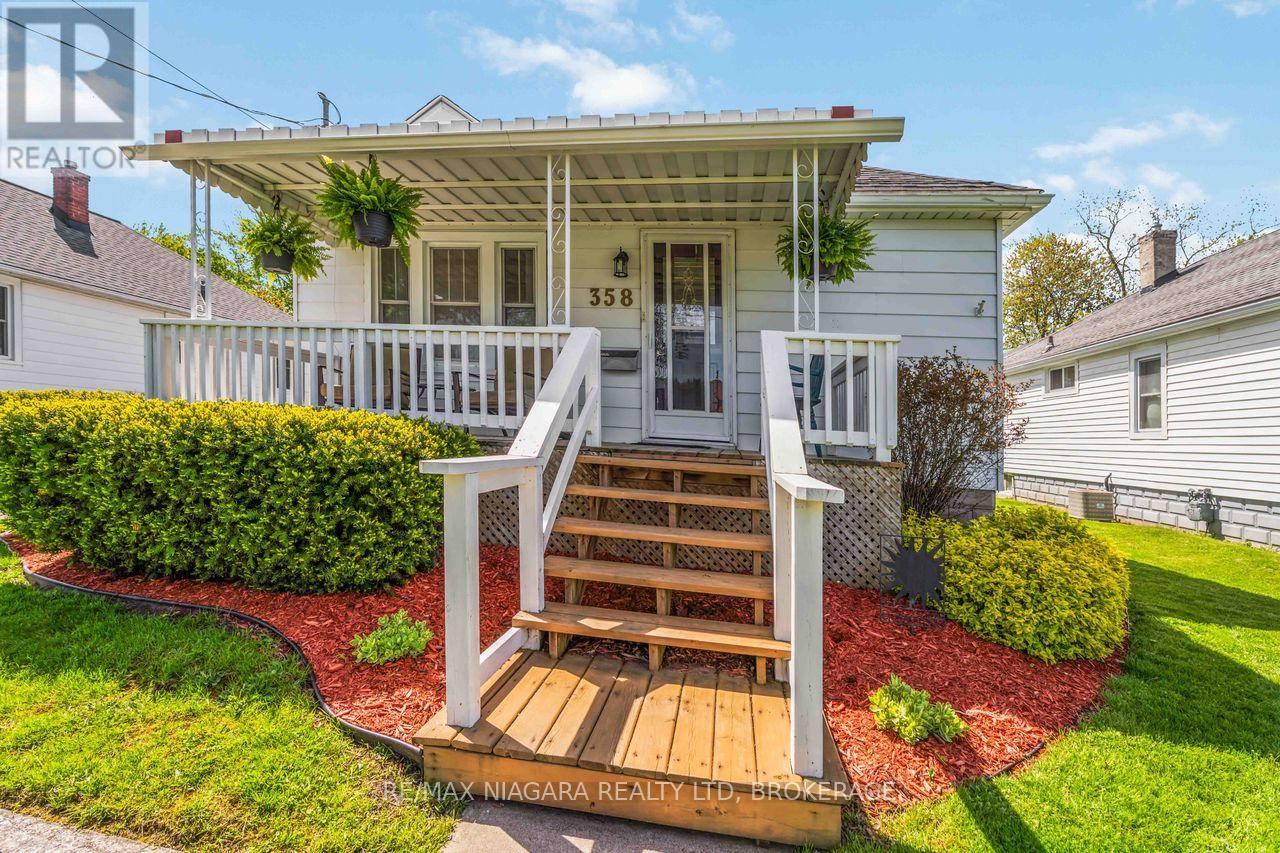 358 Sugarloaf Street, Port Colborne (Sugarloaf), Ontario  L3K 2P3 - Photo 3 - X13164644