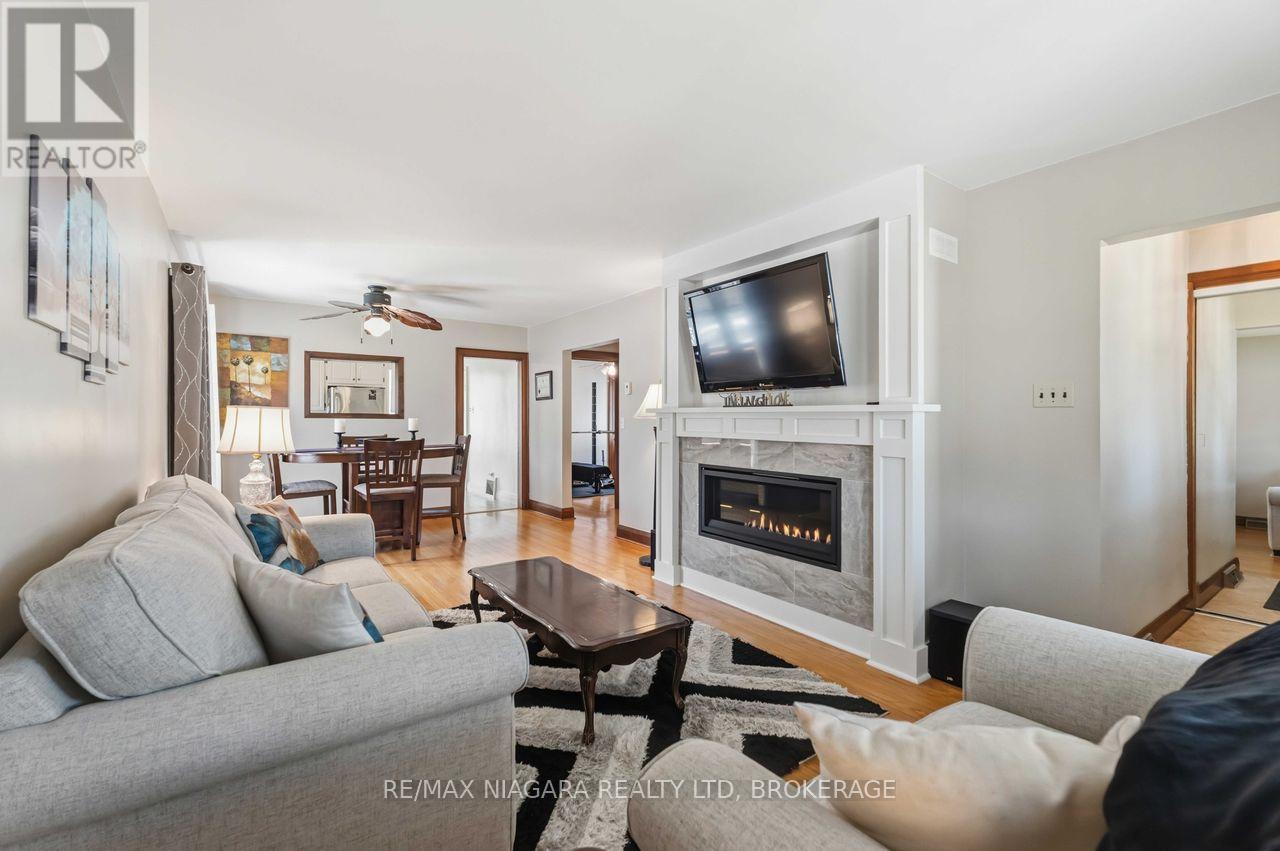 358 Sugarloaf Street, Port Colborne (Sugarloaf), Ontario  L3K 2P3 - Photo 4 - X13164644