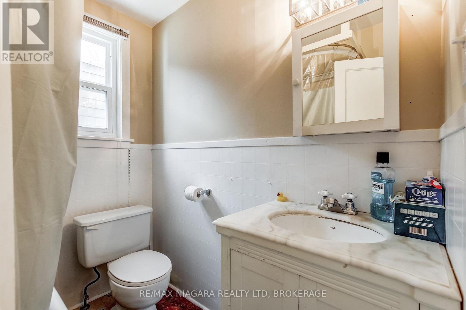 8 Catharine Street, Port Colborne (Sugarloaf), Ontario  L3K 4J6 - Photo 22 - X13164686