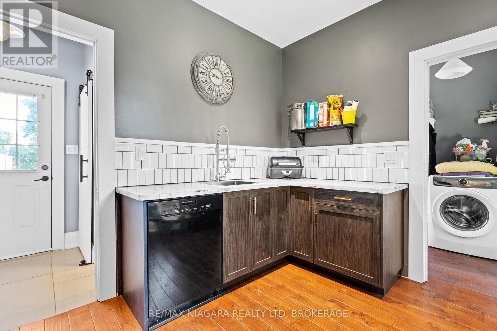 14 Catharine Street, Port Colborne, Ontario  L3K 4J7 - Photo 13 - X13164700