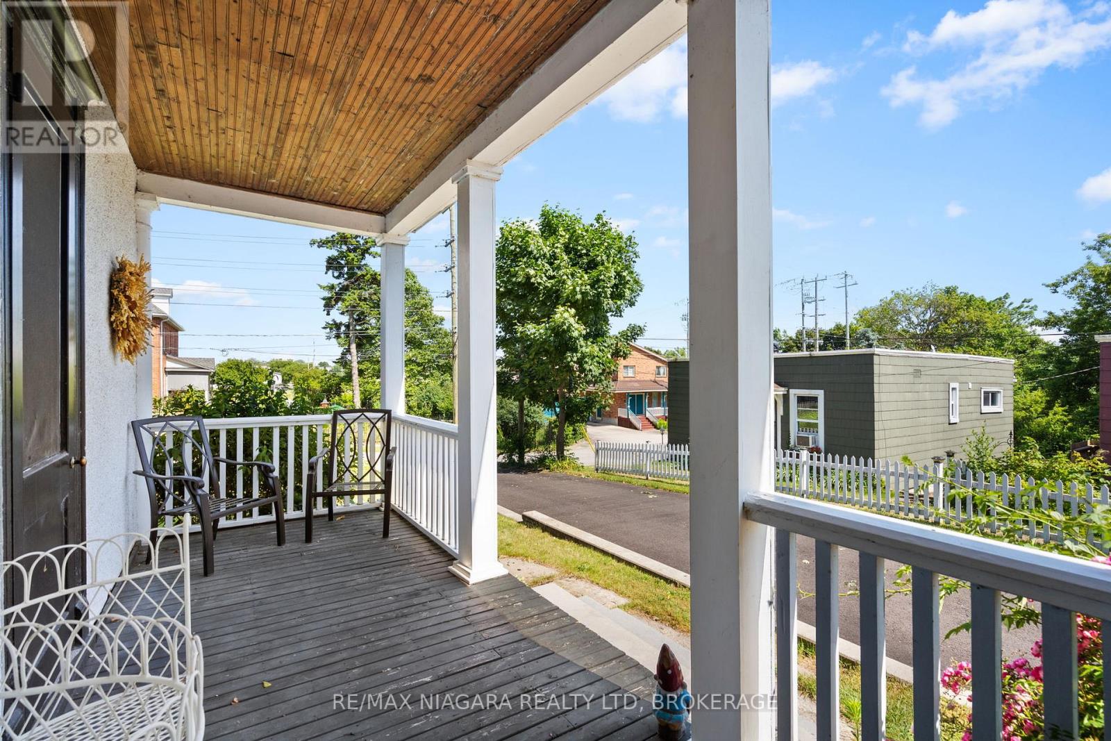 14 Catharine Street, Port Colborne, Ontario  L3K 4J7 - Photo 3 - X13164700