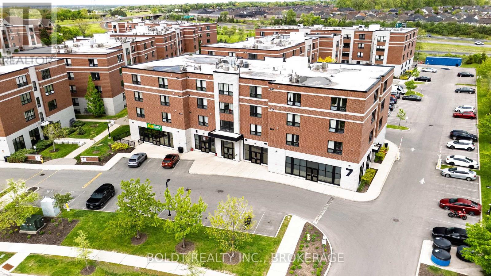 7 - 3490 Schmon Parkway, Thorold, Ontario  L2V 0C4 - Photo 4 - X13164776