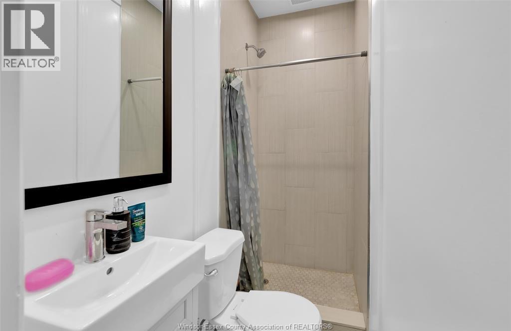 930 Church Street Unit# Upper (No Bsmt), Windsor, Ontario  N9A 4T9 - Photo 10 - 26011840