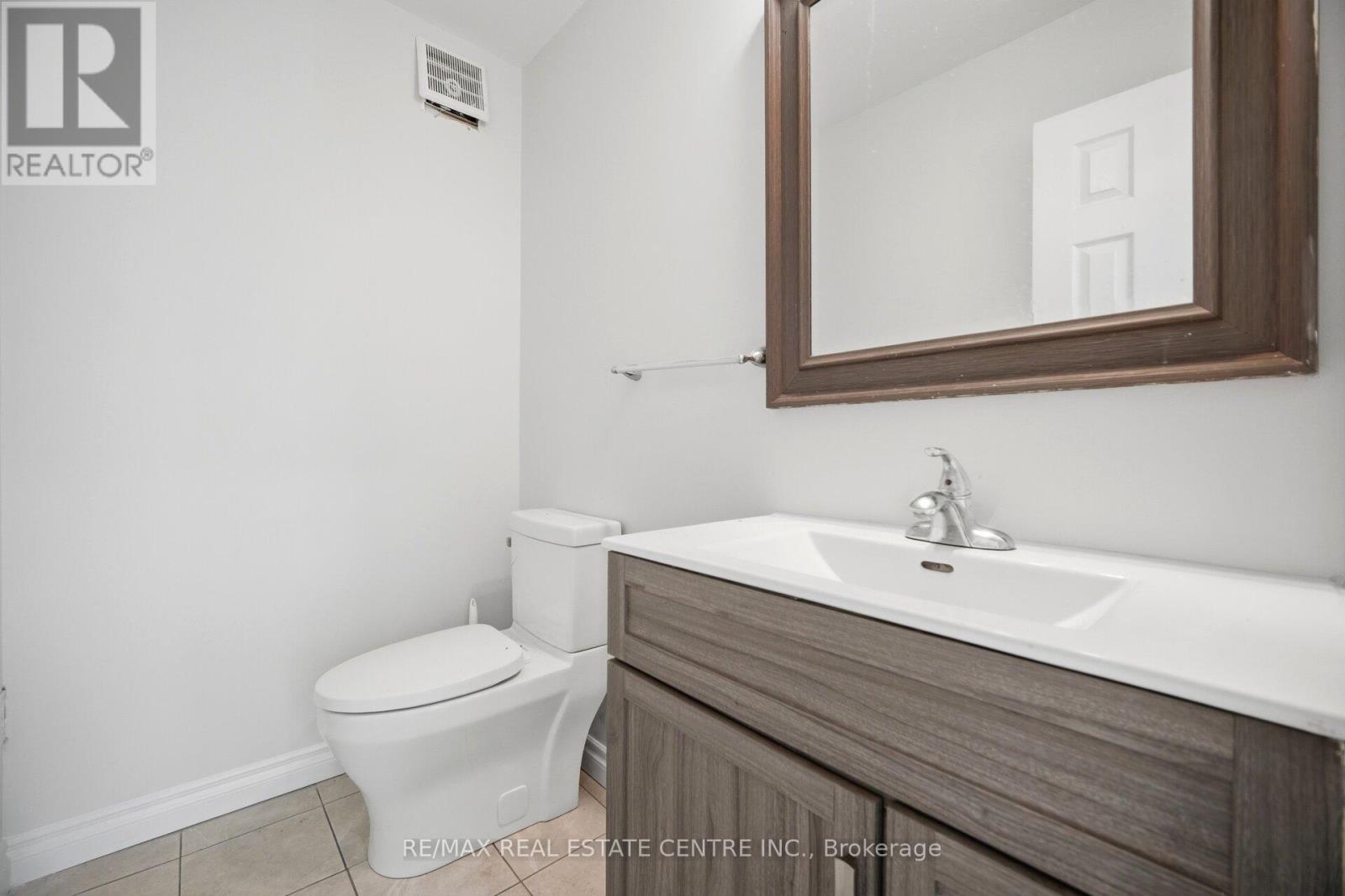 2349 Strawfield Court, Oakville, Ontario  L6H 6C2 - Photo 32 - W13164114