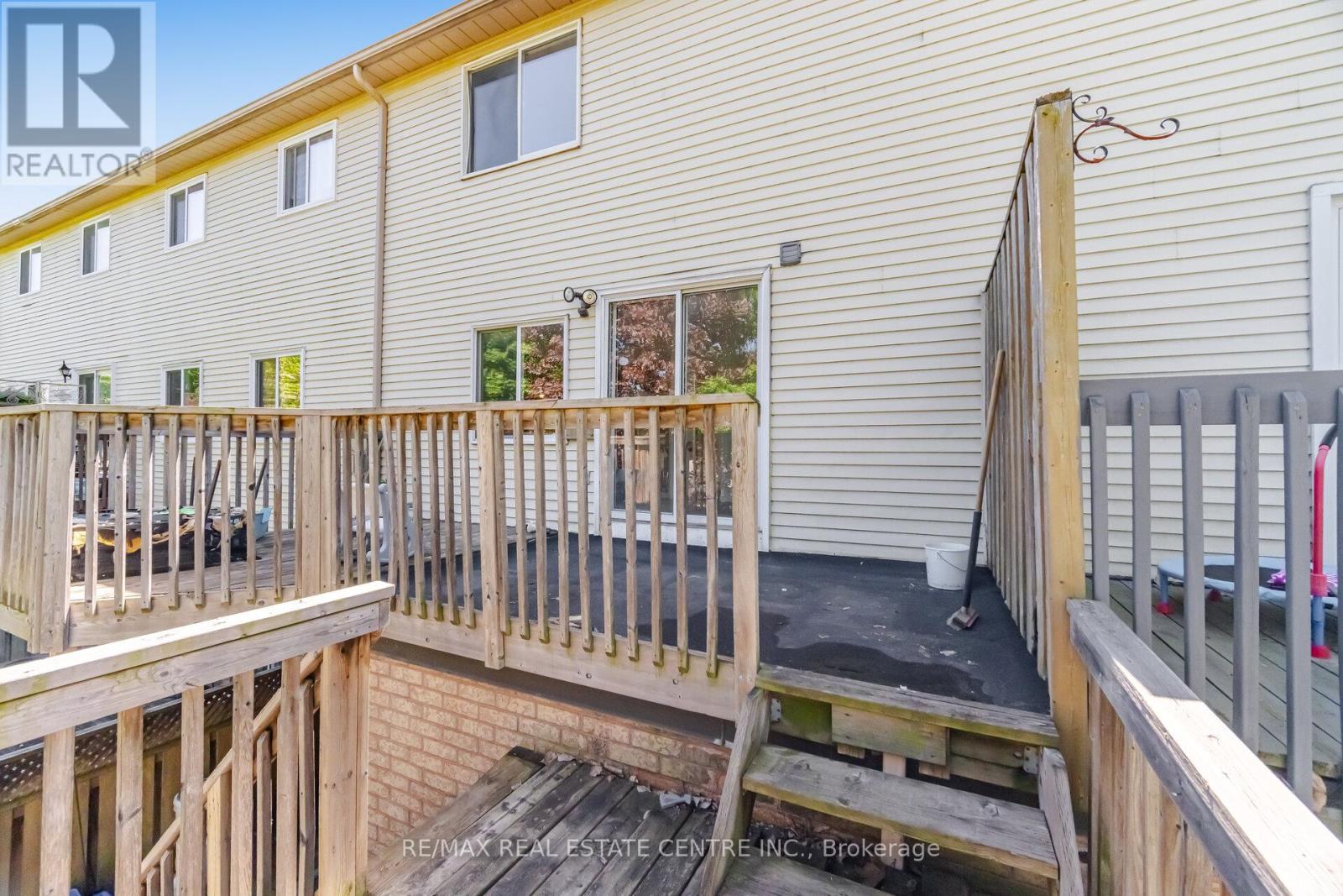 2349 Strawfield Court, Oakville, Ontario  L6H 6C2 - Photo 27 - W13164114