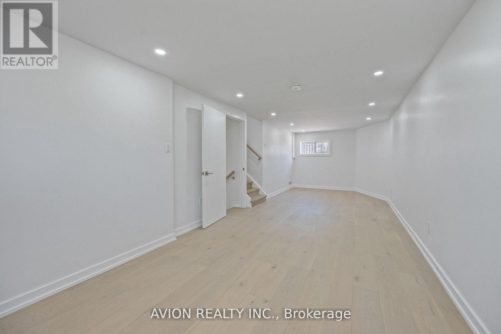 1397 Highgate Court, Oakville, Ontario  L6H 2V4 - Photo 31 - W13155822