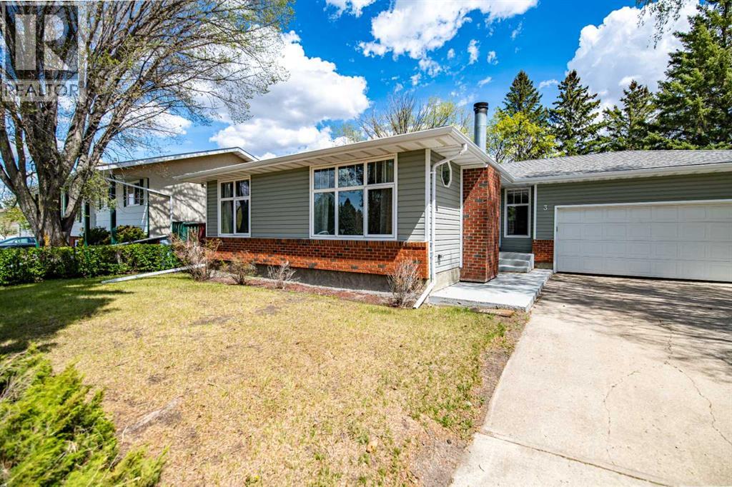 3 Allsop Avenue, Red Deer, Alberta  T4R 1A1 - Photo 2 - A2313179
