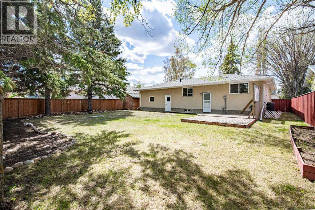 3 Allsop Avenue, Red Deer, Alberta  T4R 1A1 - Photo 9 - A2313179