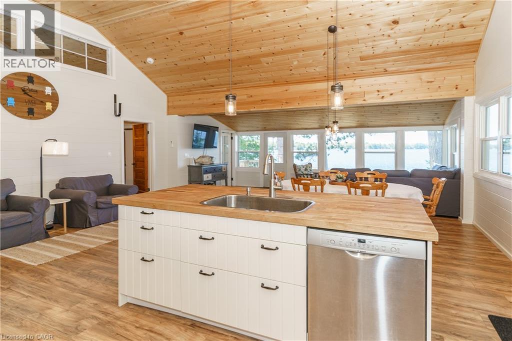 99 Bala Park Island, Bala, Ontario  P0C 1A0 - Photo 9 - 40832120