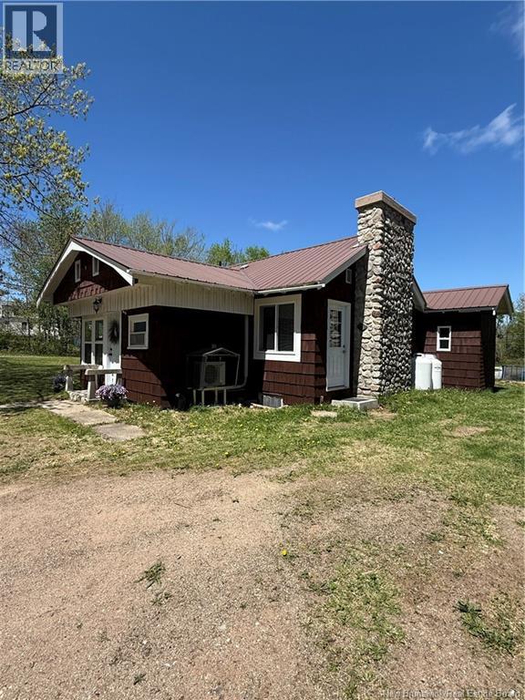 50 West Street, Mcadam, New Brunswick  E6J 1X4 - Photo 2 - NB139520