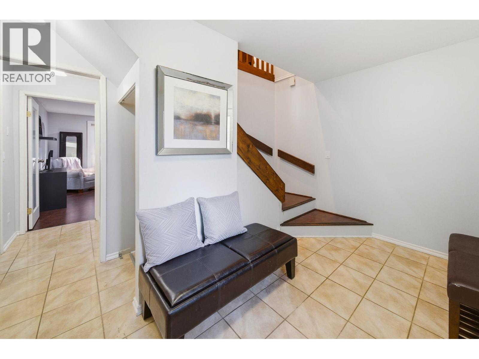 12044 Mcintyre Court, Maple Ridge, British Columbia  V2X 8M8 - Photo 10 - R3126951