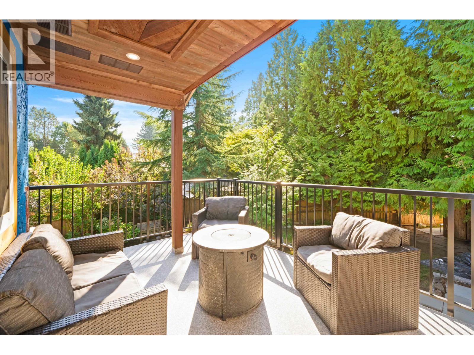 12044 Mcintyre Court, Maple Ridge, British Columbia  V2X 8M8 - Photo 9 - R3126951