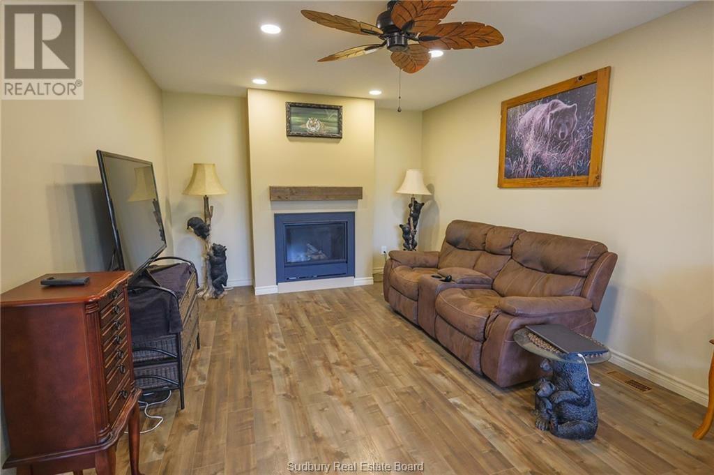 4979 Nickel Offset Road, Chelmsford, Ontario  P0M 1J0 - Photo 17 - 2127919