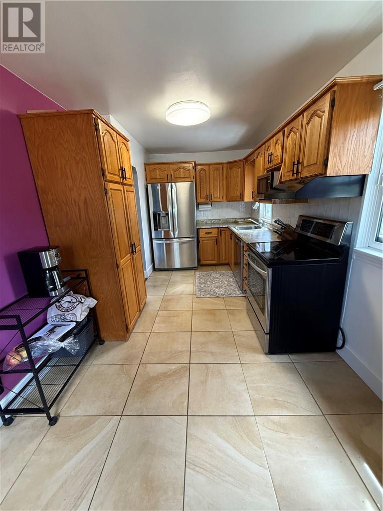 1879 Bancroft Drive, Greater Sudbury, Ontario  P3B 1S7 - Photo 4 - 2127873