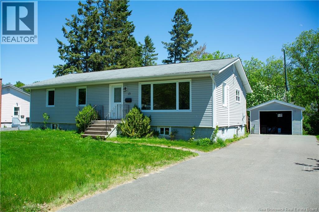 15 Bailey Avenue, Fredericton, New Brunswick  E3A 1H3 - Photo 1 - NB139989