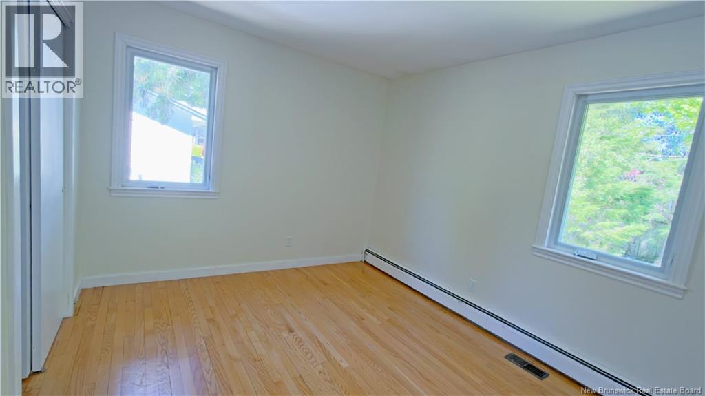 15 Bailey Avenue, Fredericton, New Brunswick  E3A 1H3 - Photo 9 - NB139989