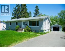 15 Bailey Avenue, Fredericton, New Brunswick