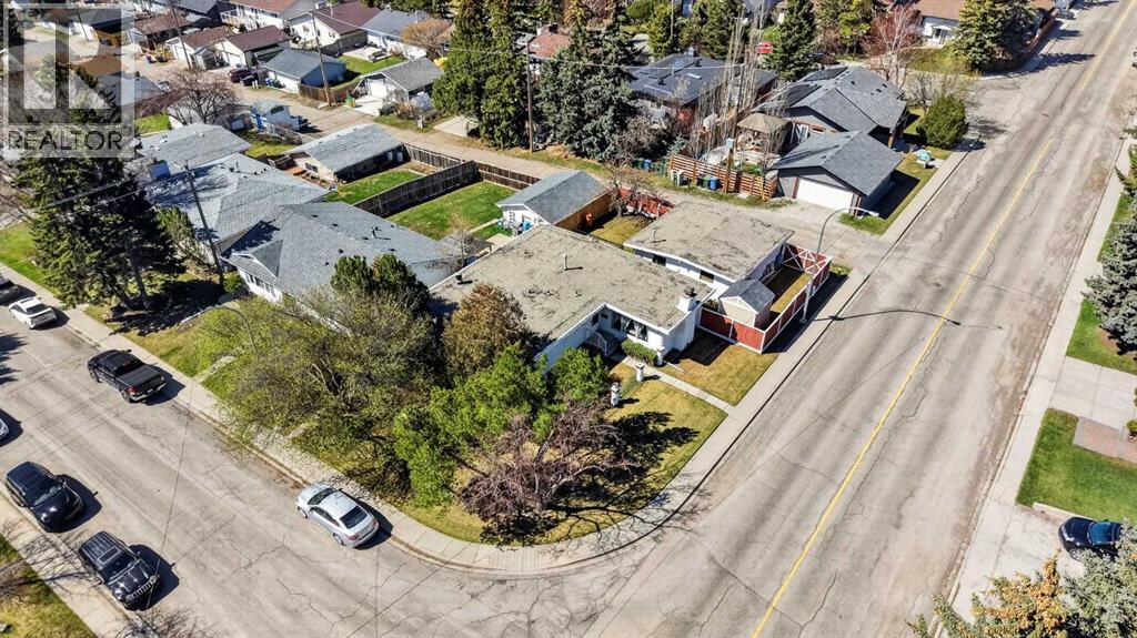 6451 70 Street NW, Calgary, Alberta  T3B 3J5 - Photo 2 - A2309030