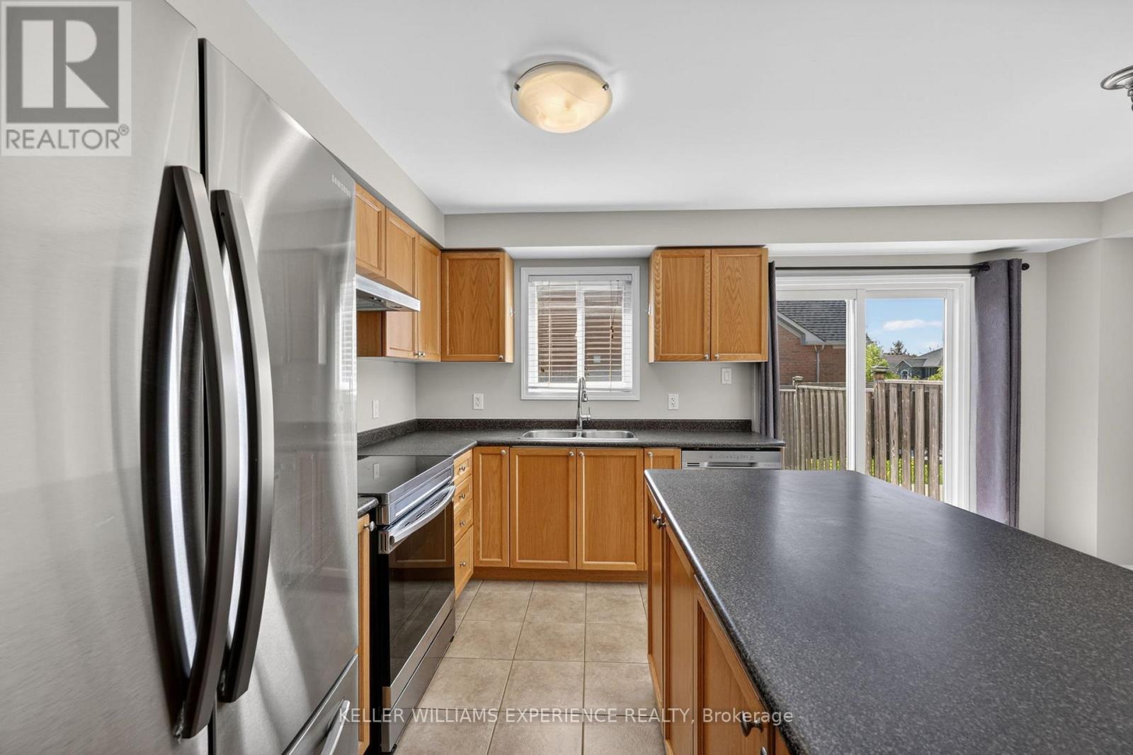 76 Commonwealth Road, Barrie, Ontario  L4M 0C9 - Photo 22 - S13158560