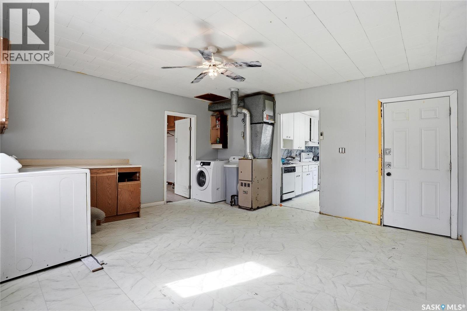 1233 Queen Street, Regina, Saskatchewan  S4T 4B5 - Photo 17 - SK036903