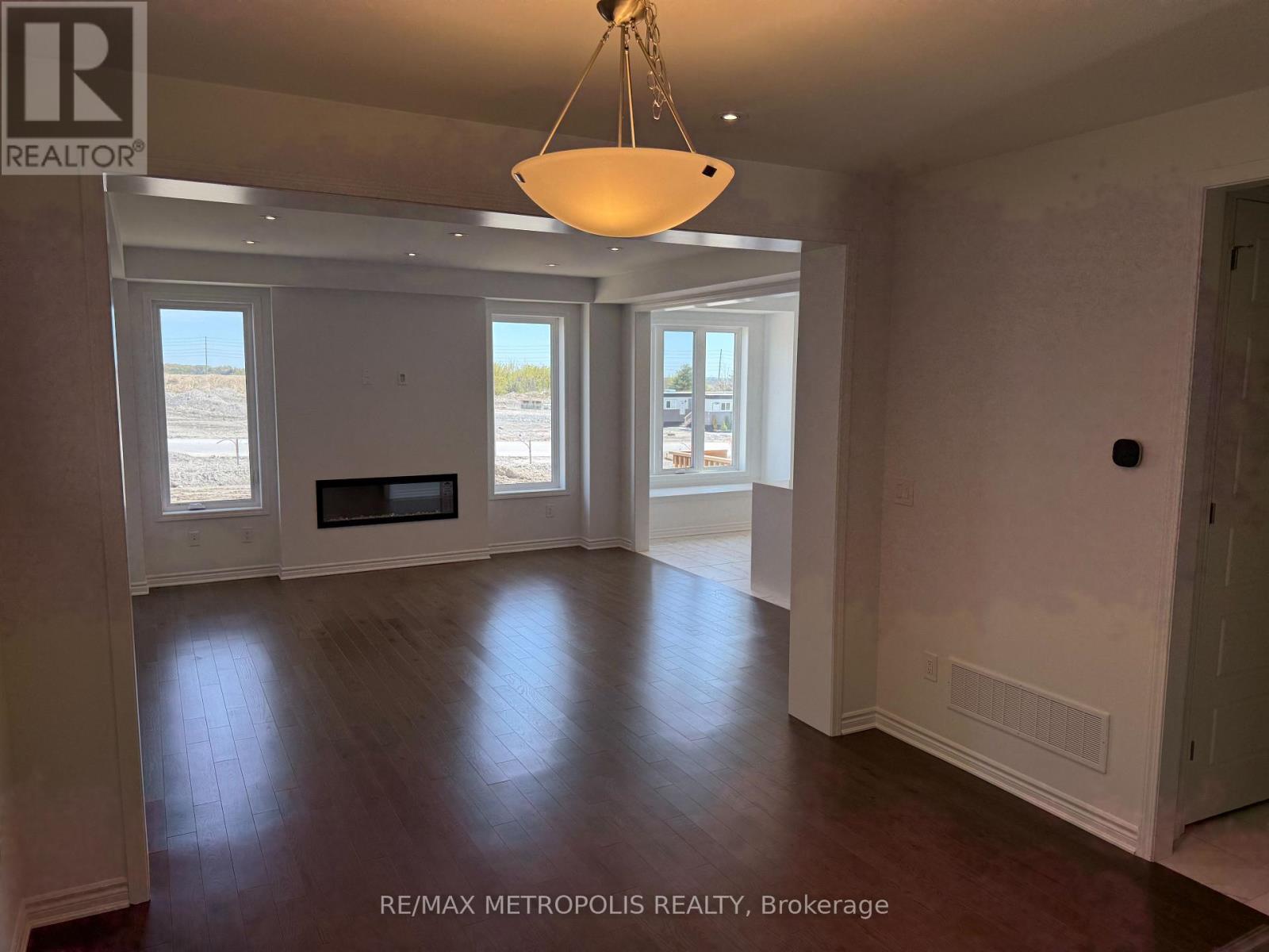 Main And 2nd Floor - 3437 Deepglade Path, Pickering, Ontario  L1X 0V5 - Photo 10 - E13164568