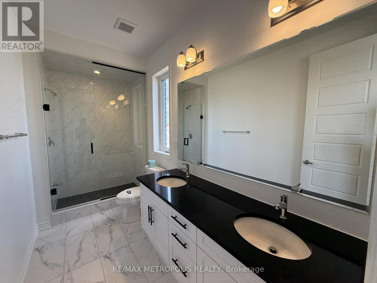 Main And 2nd Floor - 3437 Deepglade Path, Pickering, Ontario  L1X 0V5 - Photo 18 - E13164568