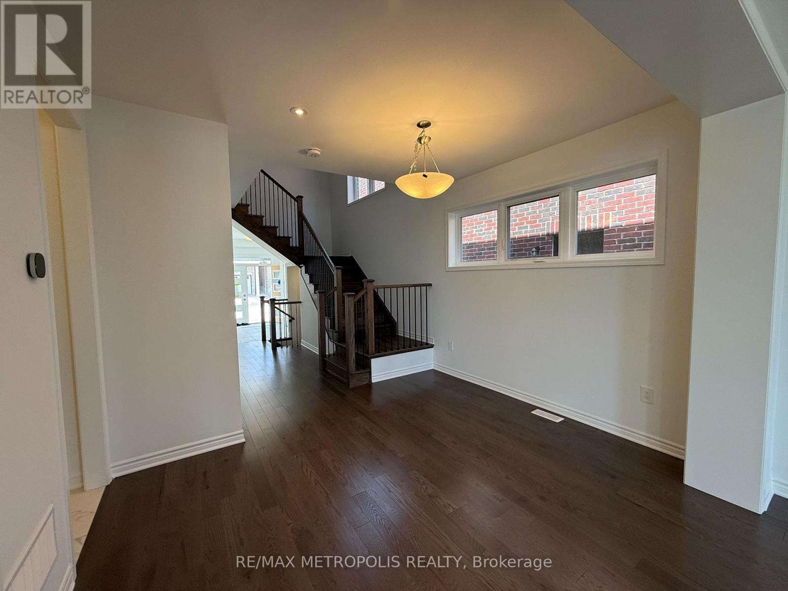 Main And 2nd Floor - 3437 Deepglade Path, Pickering, Ontario  L1X 0V5 - Photo 7 - E13164568