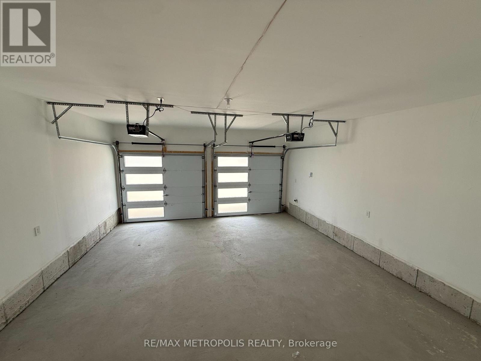 Main And 2nd Floor - 3437 Deepglade Path, Pickering, Ontario  L1X 0V5 - Photo 9 - E13164568