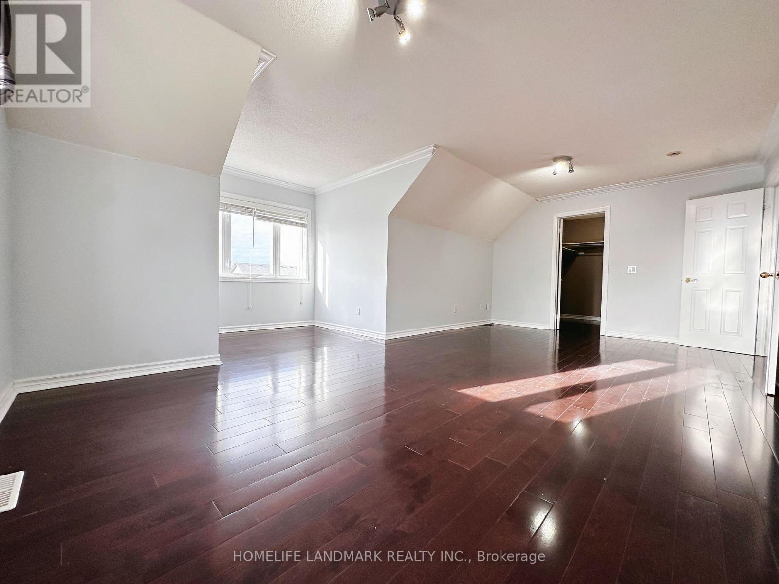 Unknown Address, ,    - Photo 17 - N13164508