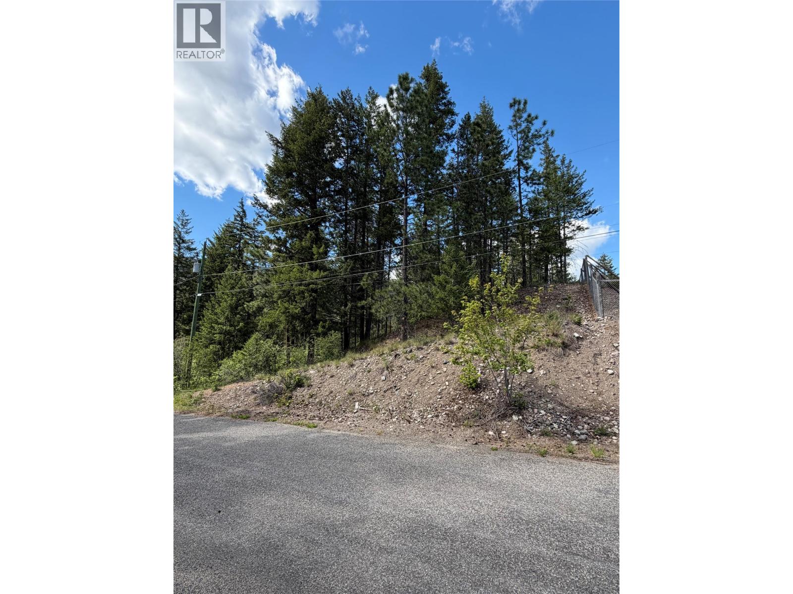 Lot #104 Balsam Road, Kelowna, British Columbia   - Photo 1 - 10388042