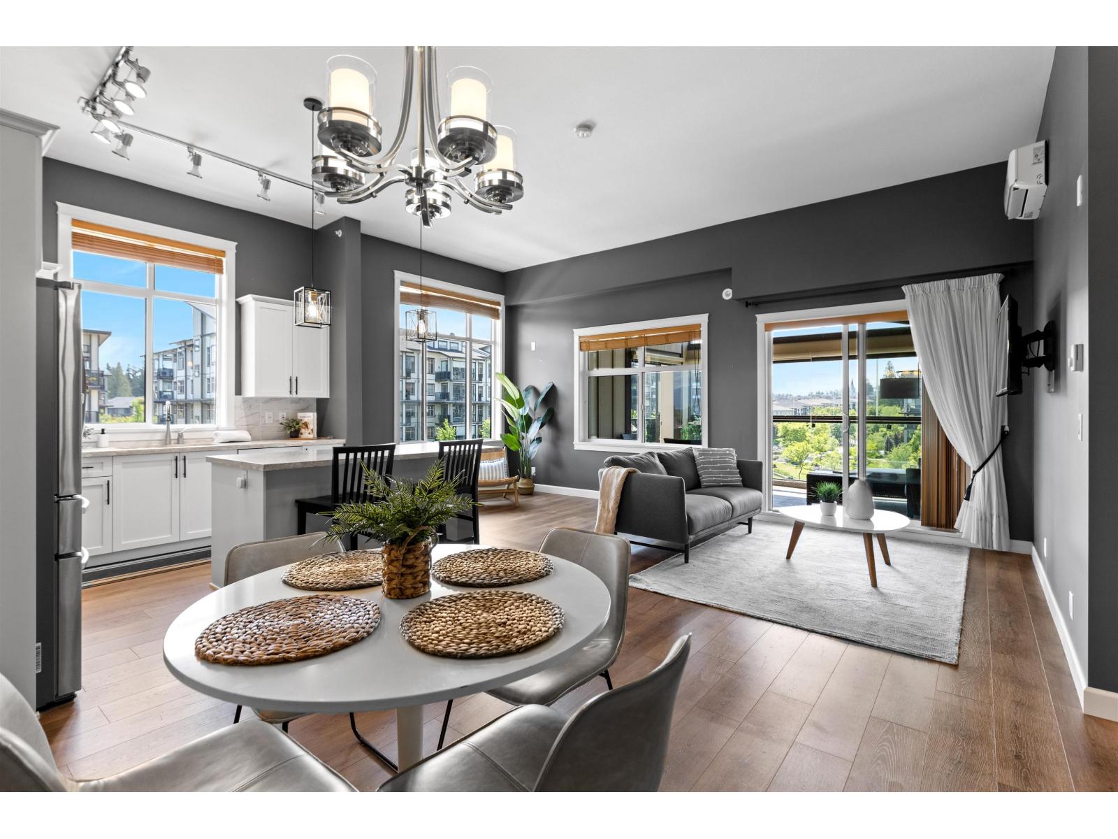 608 20290 86 AVENUE, Langley, British Columbia