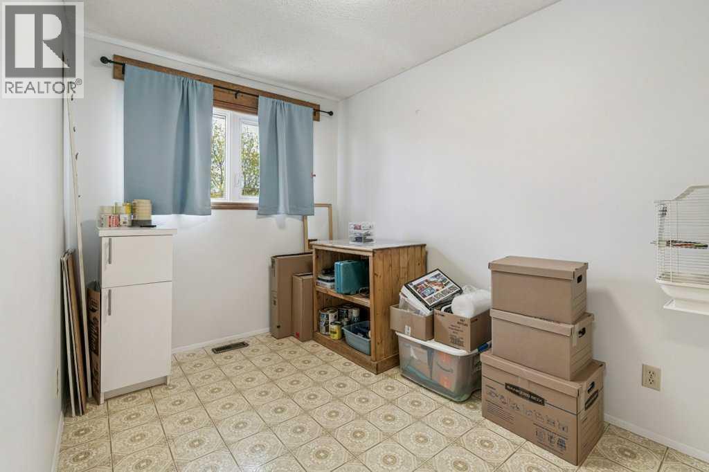 840 Pinecliff Drive Ne, Calgary, Alberta  T1Y 3W7 - Photo 12 - A2312608