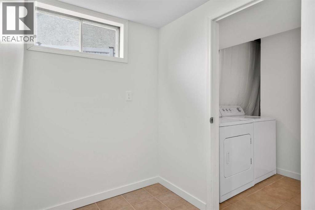 124 Bergen Crescent NW, Calgary, Alberta  T3K 1J8 - Photo 37 - A2313891