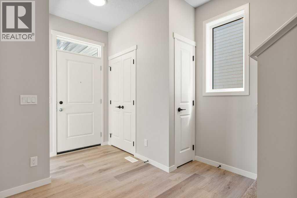 123 Montane Link SE, High River, Alberta  T1V 0K8 - Photo 2 - A2314022