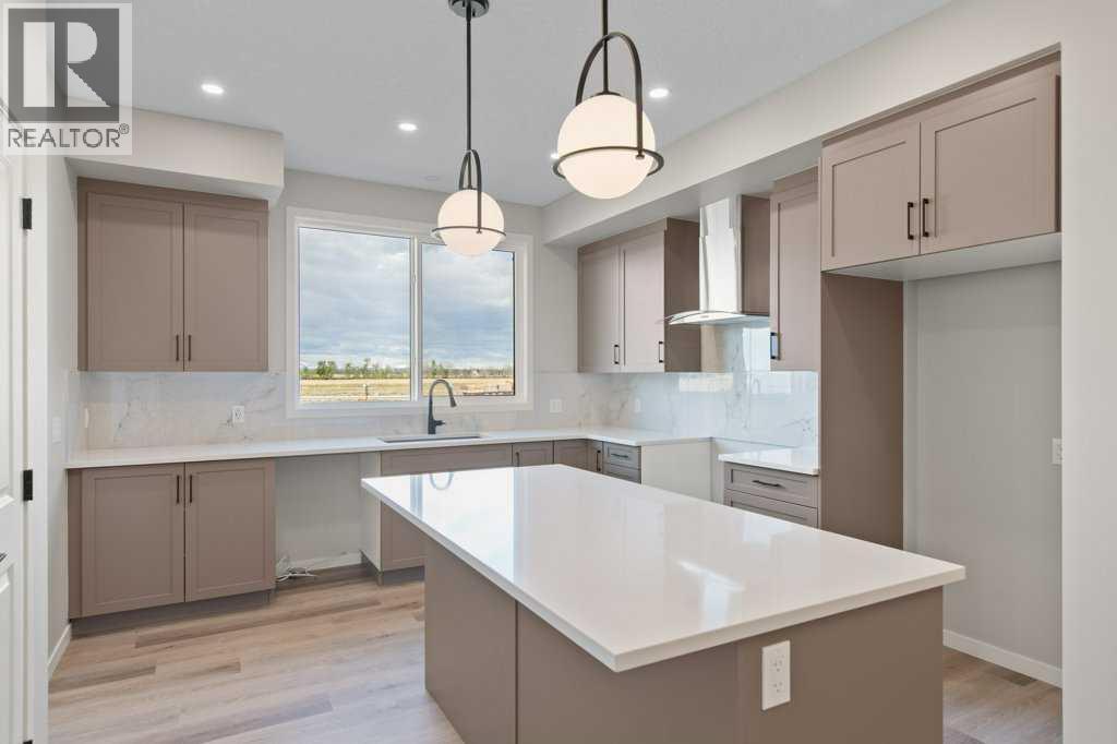 123 Montane Link SE, High River, Alberta  T1V 0K8 - Photo 10 - A2314022
