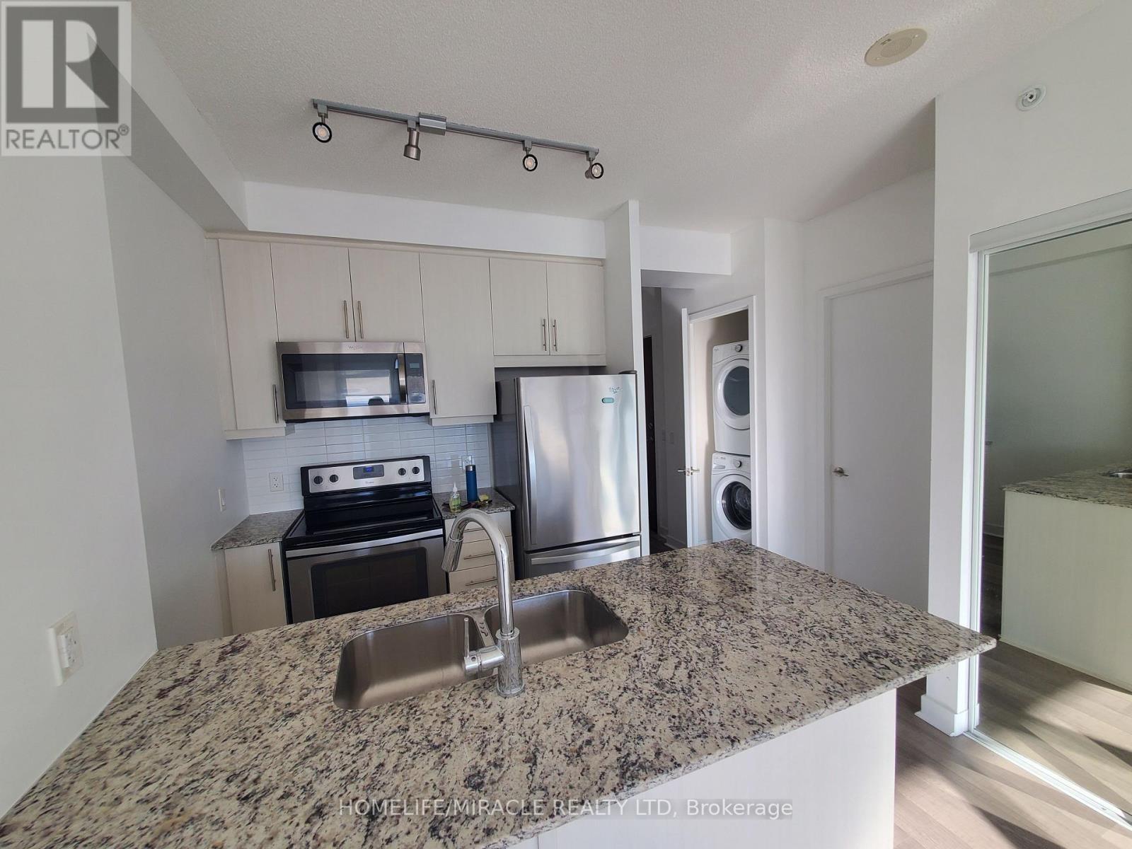 3005 - 3975 Grand Park Drive, Mississauga, Ontario  L5B 0K4 - Photo 15 - W13164474