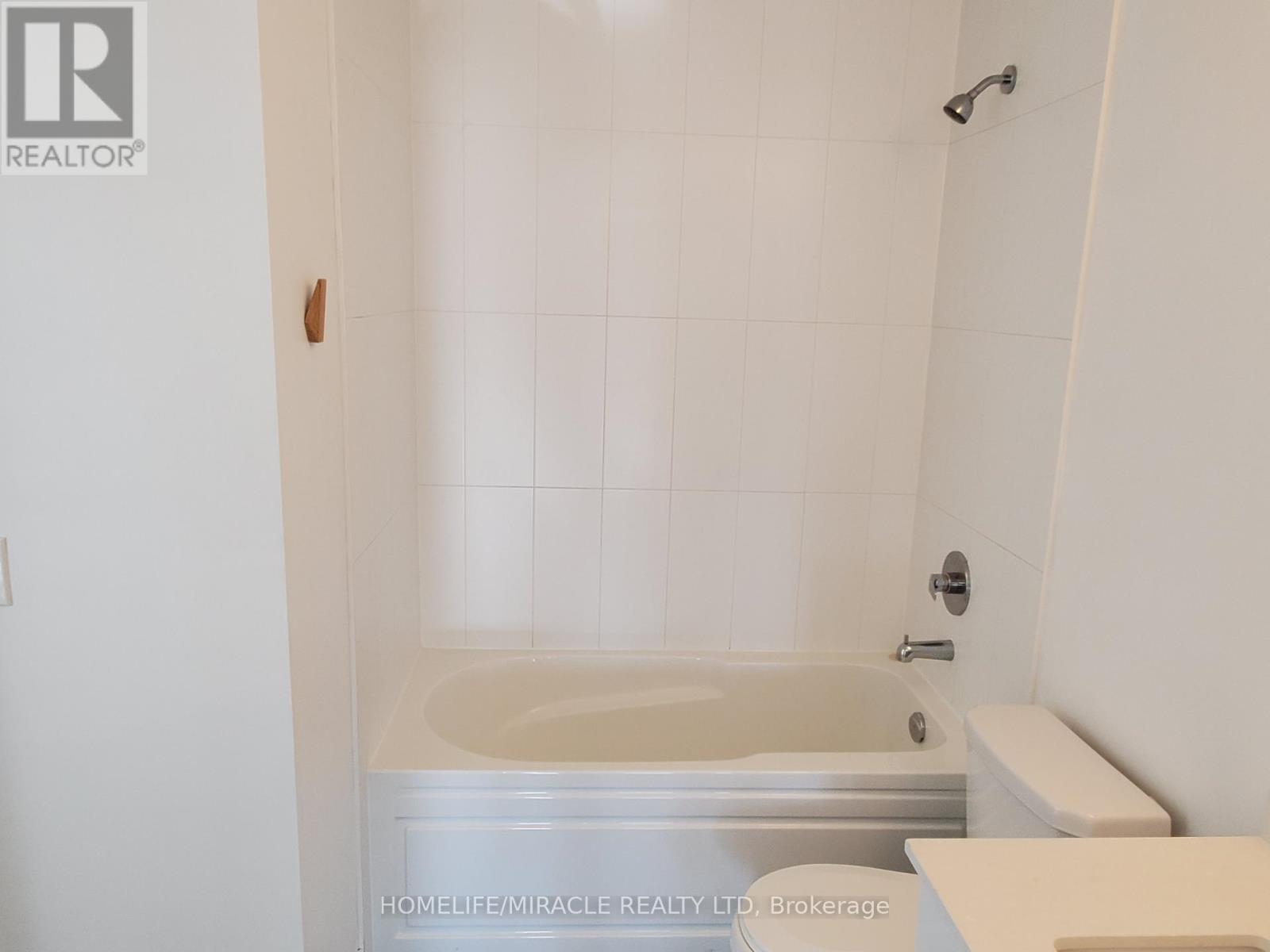 3005 - 3975 Grand Park Drive, Mississauga, Ontario  L5B 0K4 - Photo 18 - W13164474