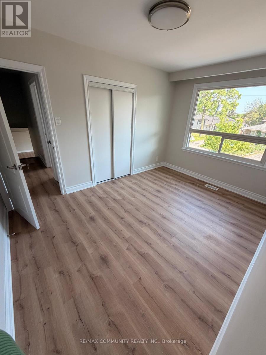 6 Brantley Crescent, Toronto, Ontario  M3J 1X5 - Photo 12 - W13164486