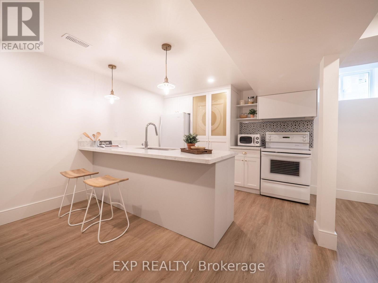 Bsmt - 4591 Credit Pointe Drive, Mississauga, Ontario  L5M 3L6 - Photo 6 - W13164494