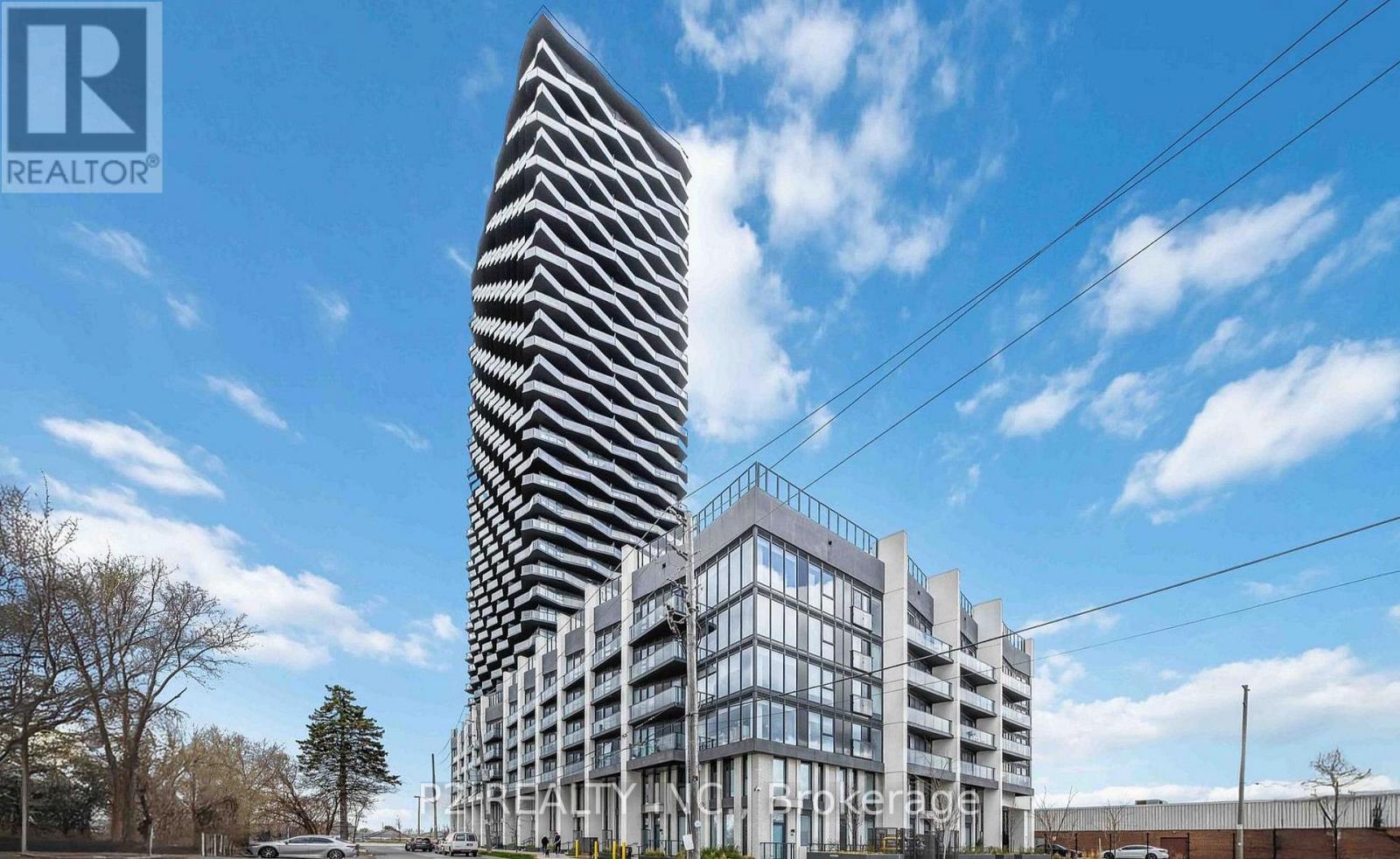 205 - 36 Zorra Street