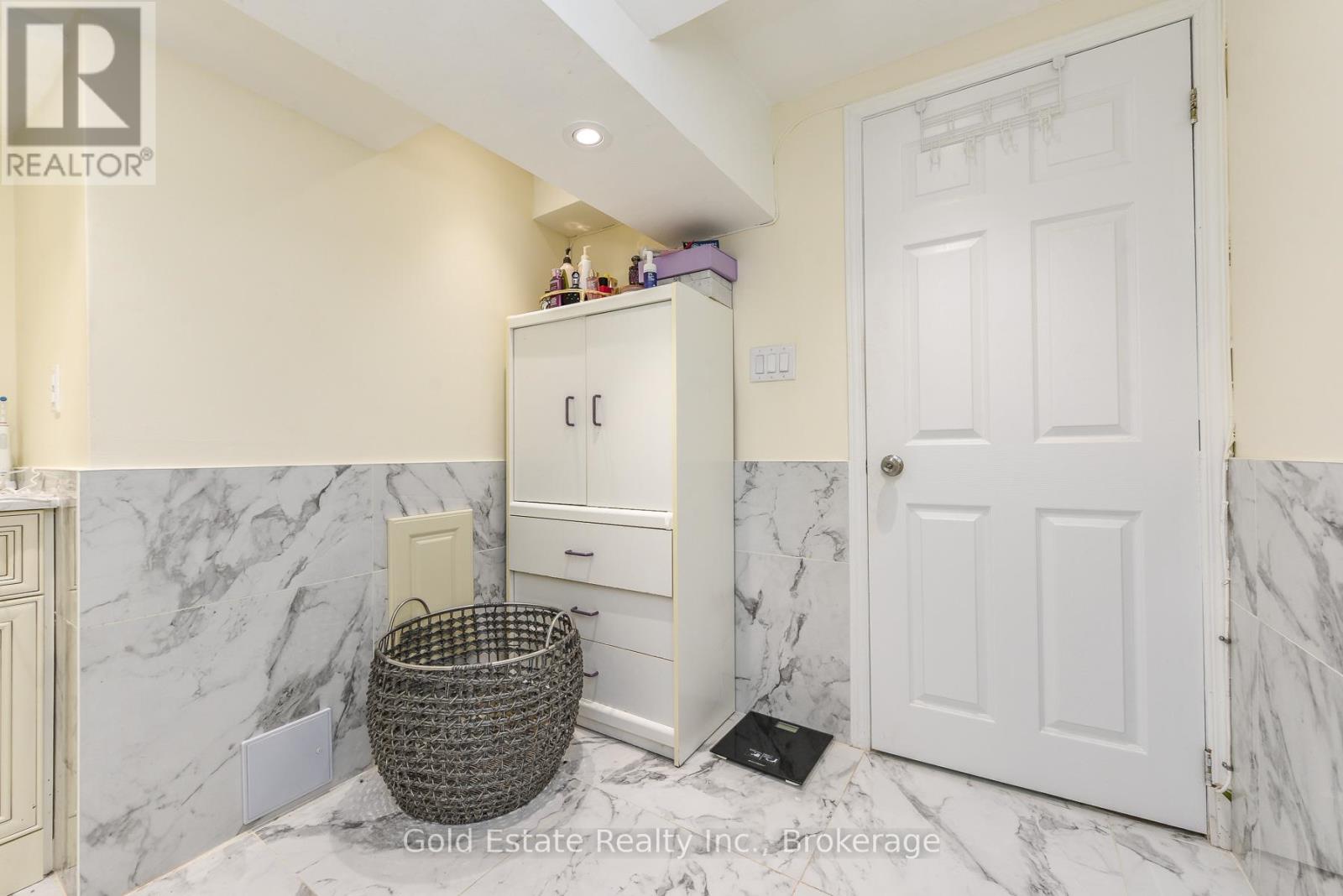14 Leacrest Street, Brampton, Ontario  L6S 3K6 - Photo 37 - W13164514